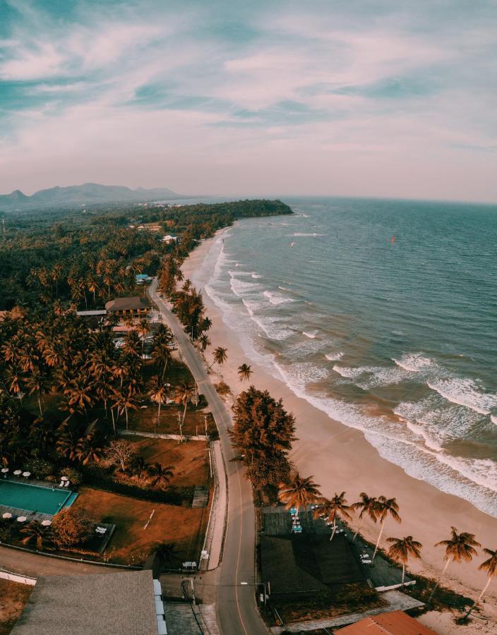 Nana Beach Hotel & Resort 跋麒 外观 照片